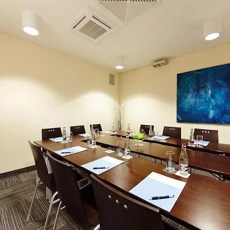 Occidental 4* Prague